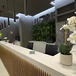 Отель Floris Ренде