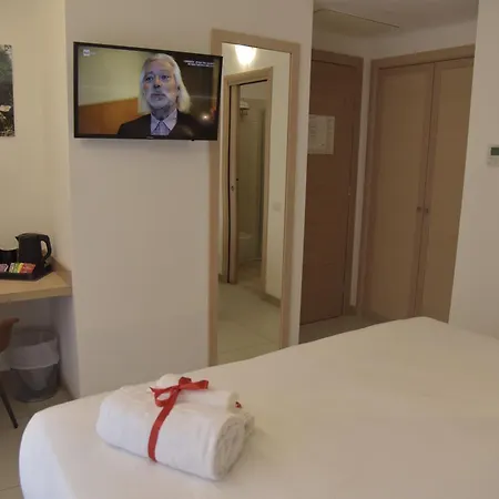 Floris Hotel Rende