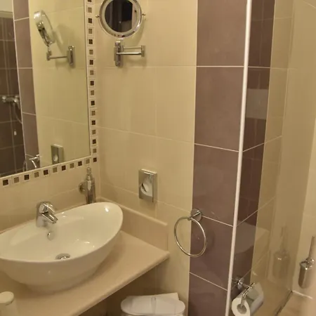 Hotel Floris Rende